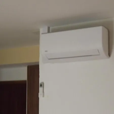 Apartment 6