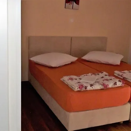 6 Apartment *