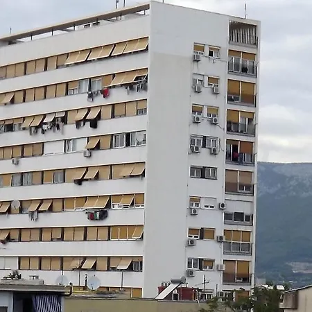 6 Apartment *